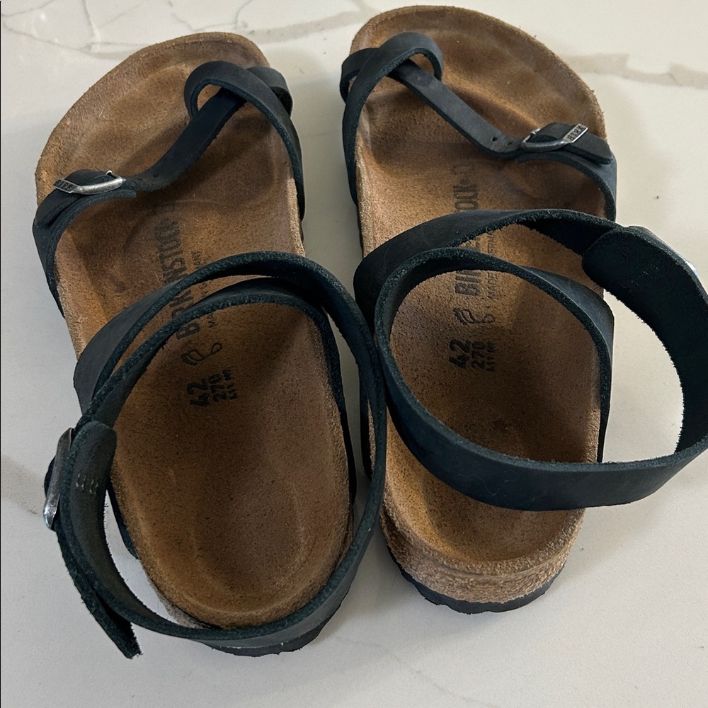Yara Oiled Leather Black Birkenstocks Size 42 (11.5 Women) GUC - Picture 4 of 6